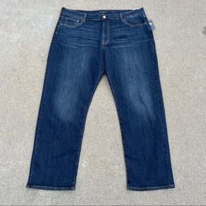 Lucky Brand  COOLMAX® 181 Relaxed-Fit Straight-Leg Jeans size 42